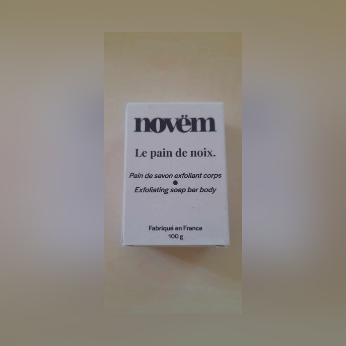 Savon exfoliant — Novëm